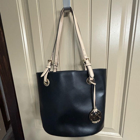 Michael Kors Handbags - Michael Kors Black and Cream Shoulder Bag